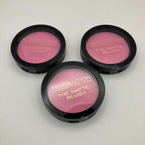 Revolution Makeup London The Matte Blush Divine 3 Set Pink Powder Longwear